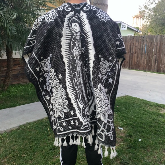 Virgen Guadalupe Jorongo Poncho Gaban Cape unisex - Picture 4 of 4
